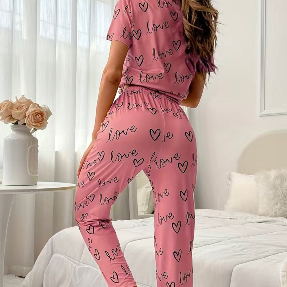 Love & Hearts Pajamas Set Long Pants Pink + Eye Mask Women’s Size M
